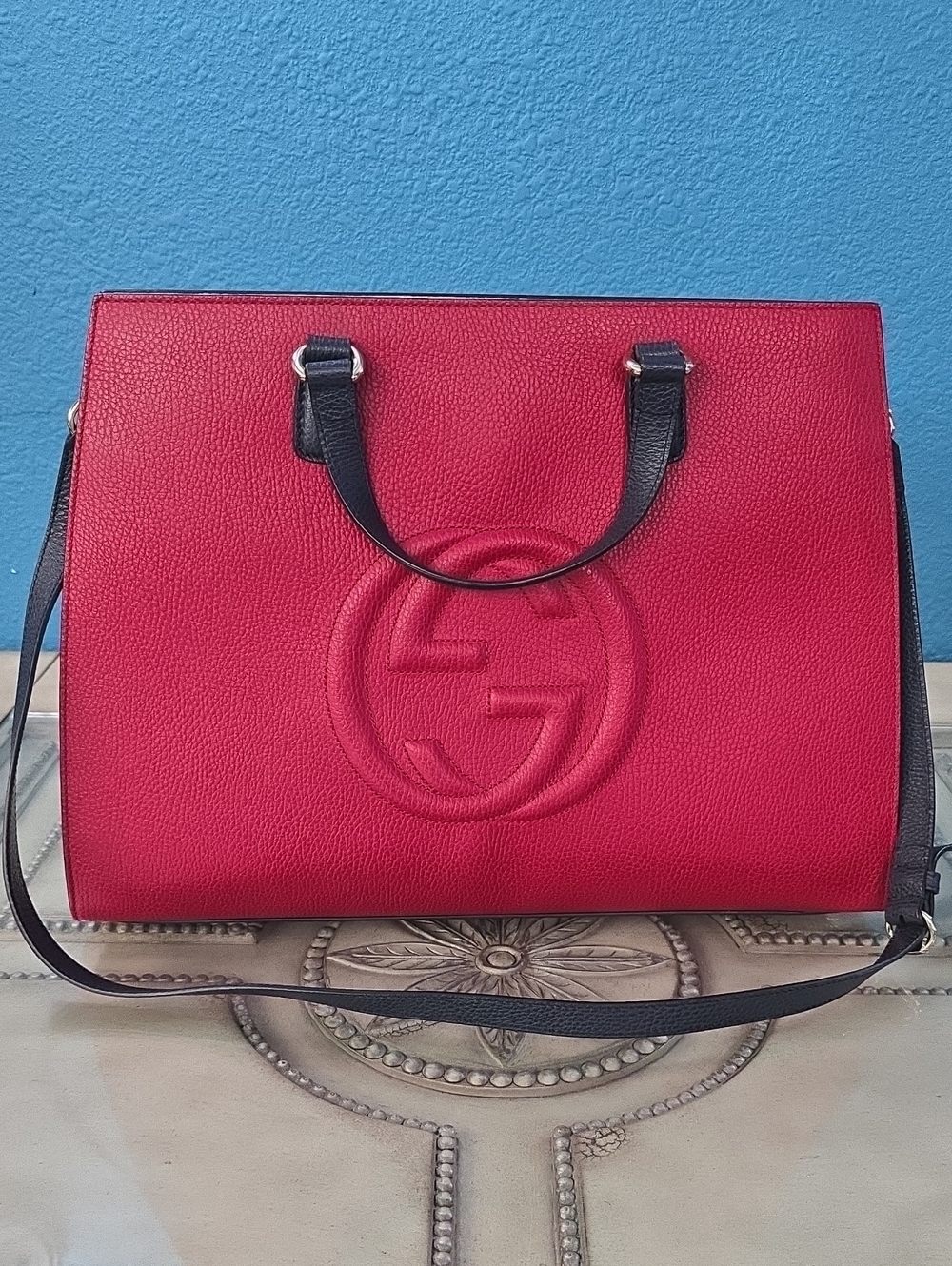 Gucci Large Tote Purse Red Navy and Cream Leather W Dust Bag Excellent Condition